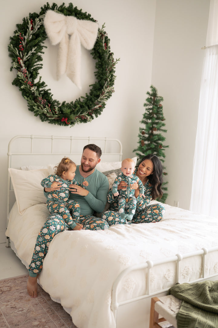 Merry Little Meows (Convertible Zip Footies)
