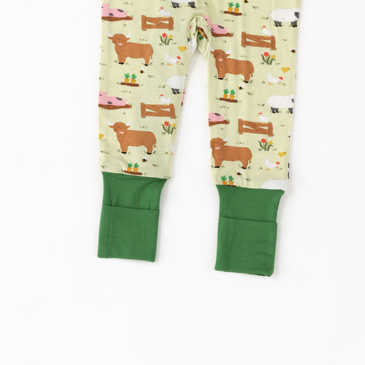 Little Moo Farm (Convertible Zip Footies)