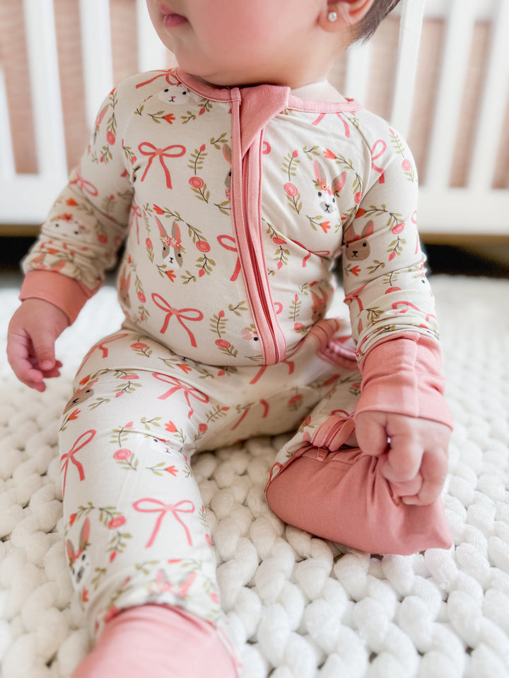 Bows & Bunnies (Convertible Zip Footies)