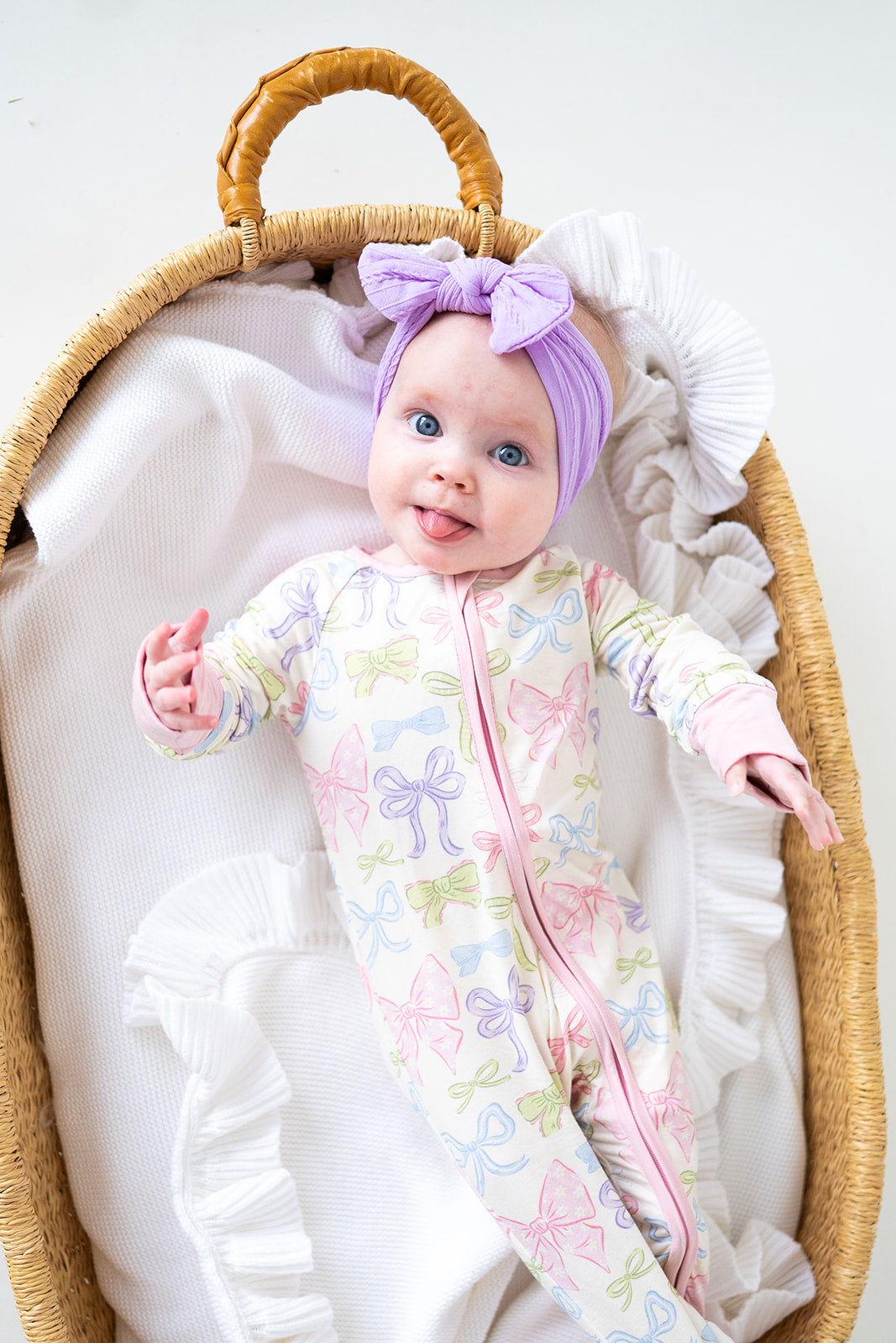 Heirloom Bows (Convertible Zip Footies)