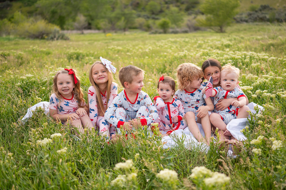 Americana Bows (Convertible Zip Footies)